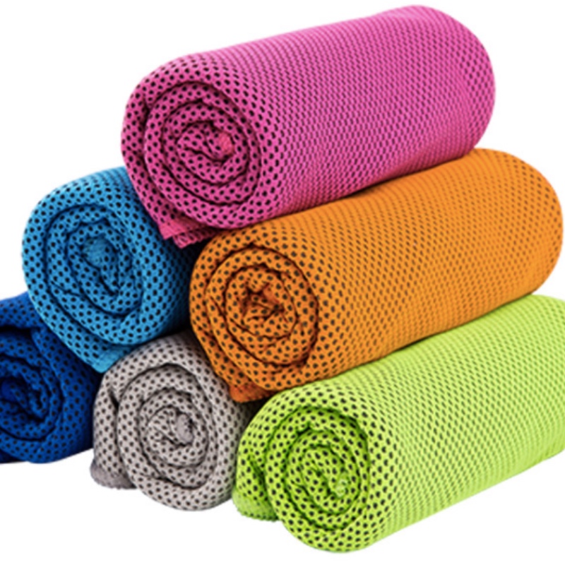 Mænd eller kvinder Kølet håndklæder Ice Sport Kølethåndklæde Mikrofiber Koldt Håndklæde til Yoga Gym Travel Camping Udendørs